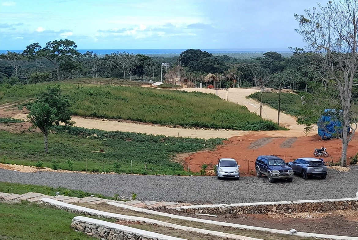 Inbleasure • Projects • The Reserve At Nisibon Parking Zone